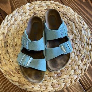 Blue Arizona Birkenstock’s